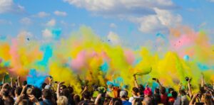 Parades festives : une explosion de couleurs